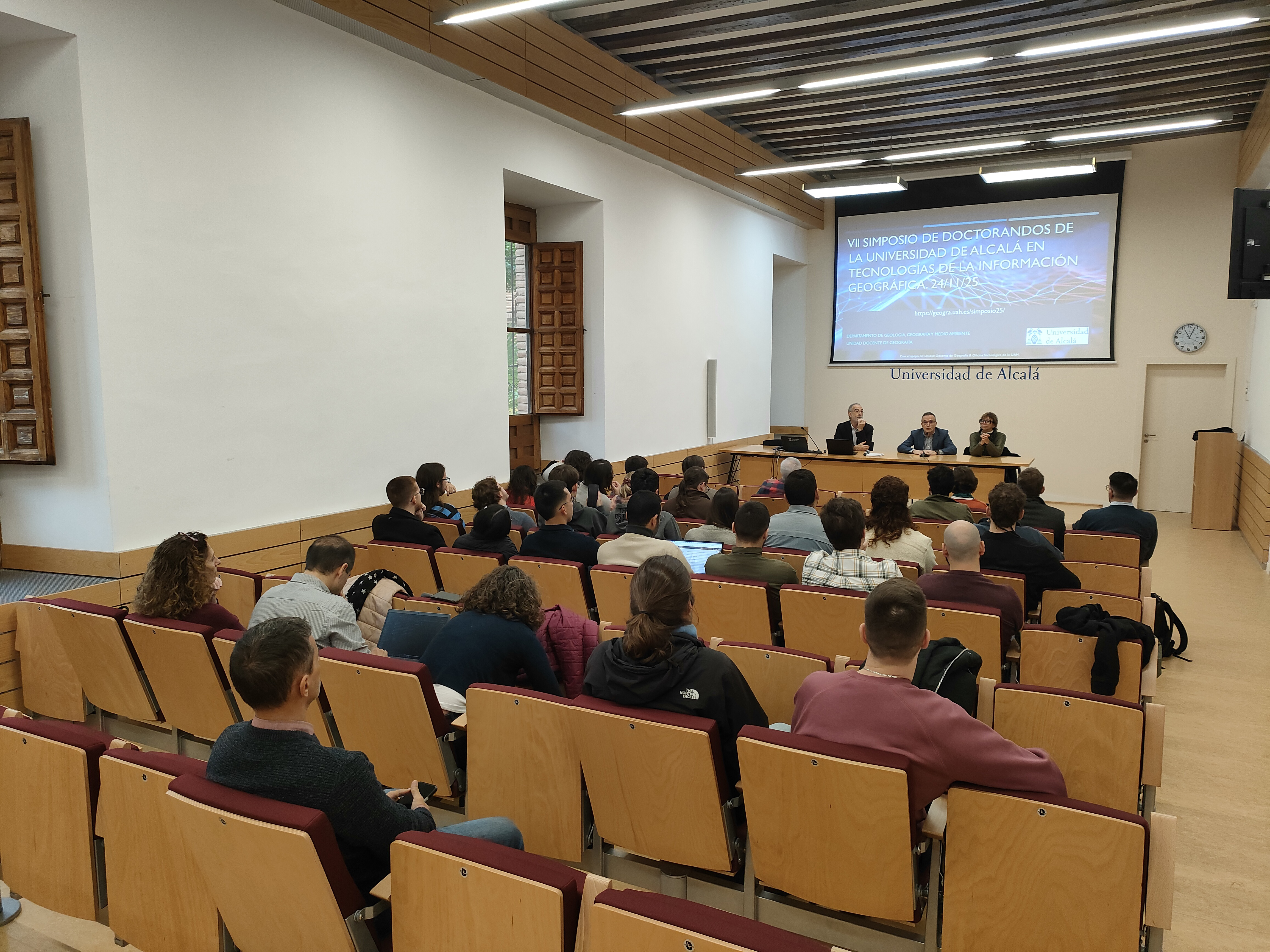 VII Simposio de Doctorandos TIG